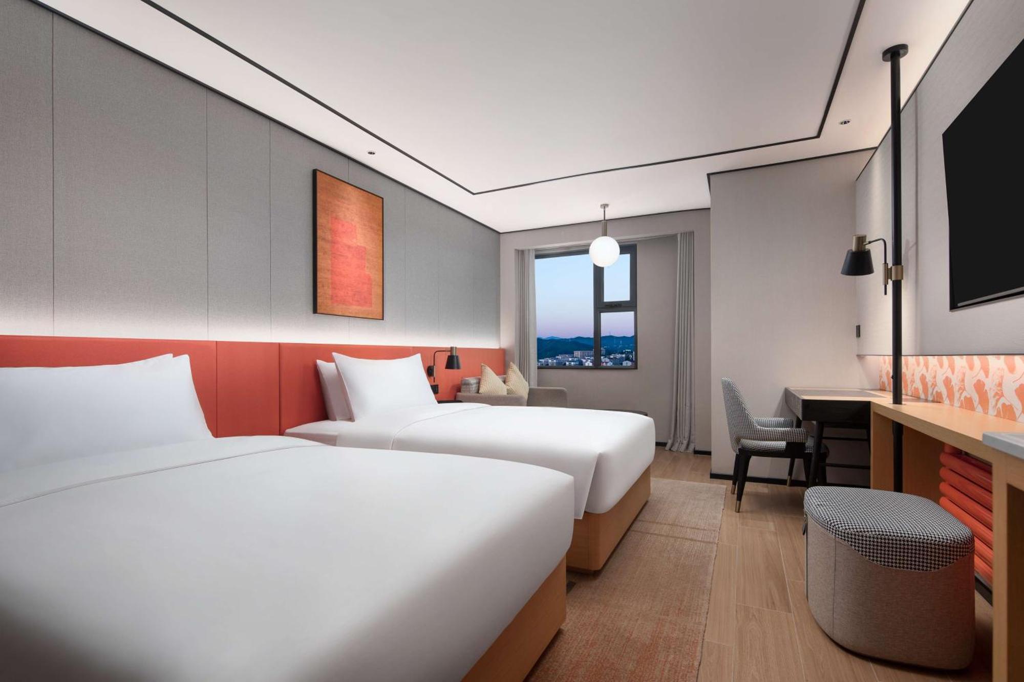 Hilton Garden Inn Chengde Mountain Resort Exteriör bild