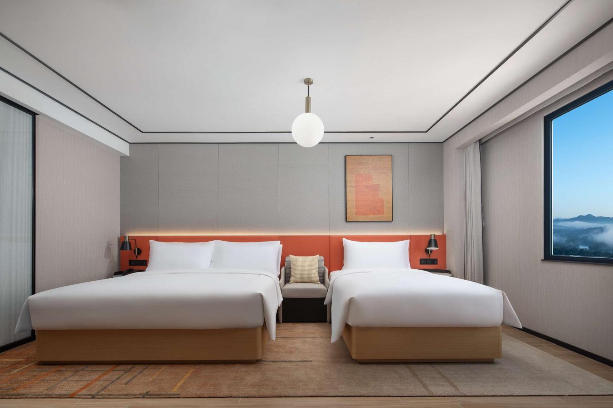 Hilton Garden Inn Chengde Mountain Resort Exteriör bild
