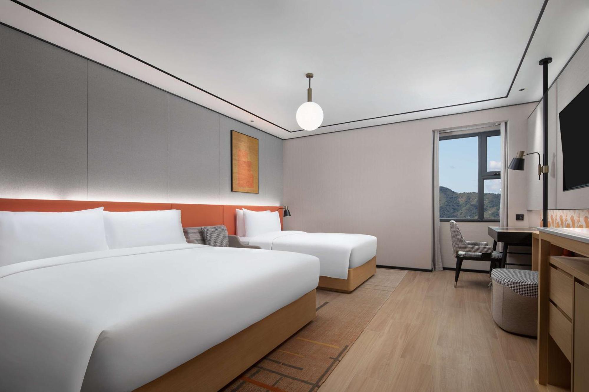 Hilton Garden Inn Chengde Mountain Resort Exteriör bild