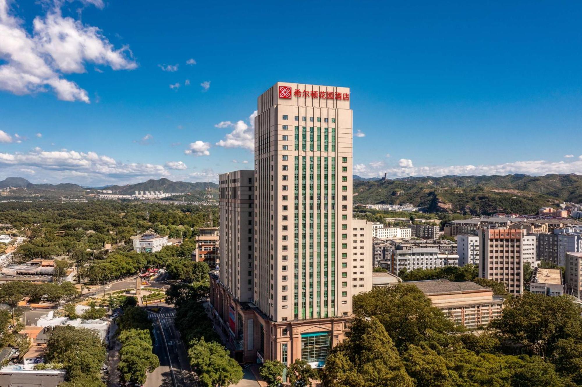 Hilton Garden Inn Chengde Mountain Resort Exteriör bild