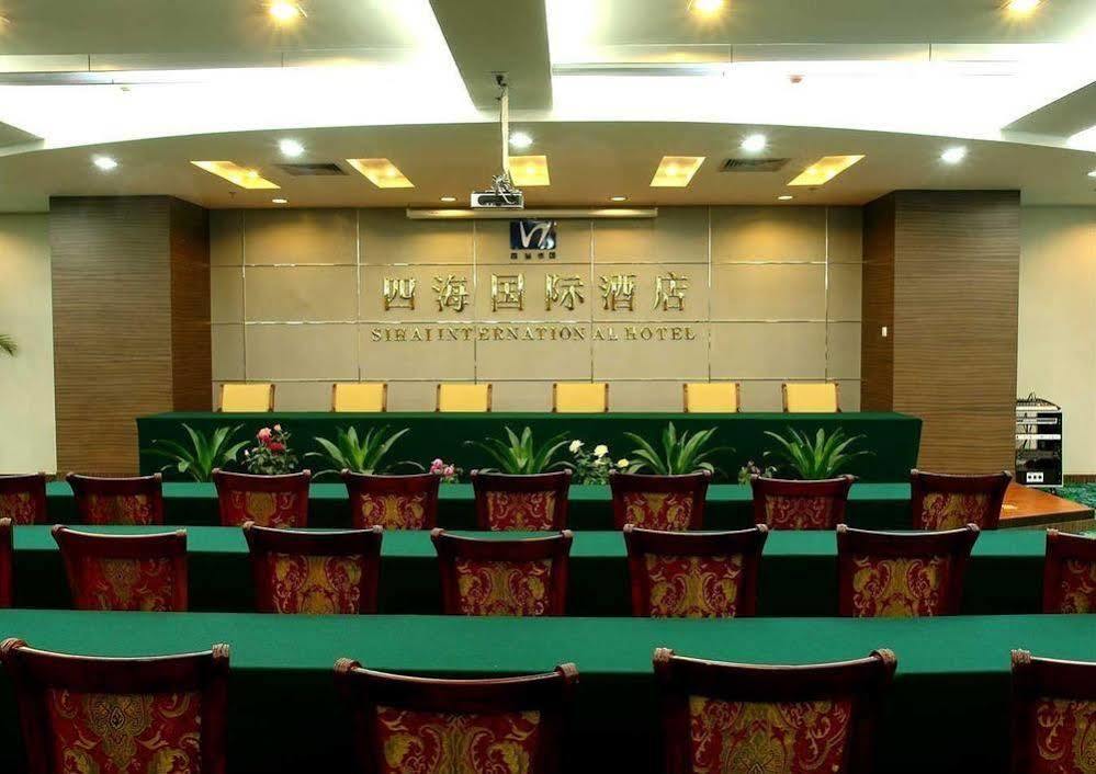 Hilton Garden Inn Chengde Mountain Resort Exteriör bild